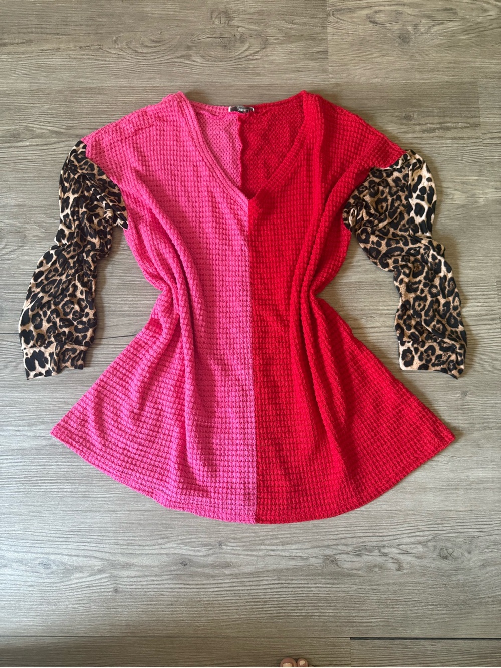 JODIFL Pink and Red Colorblock Waffle Knit Tunic with Leopard Print Sleeves